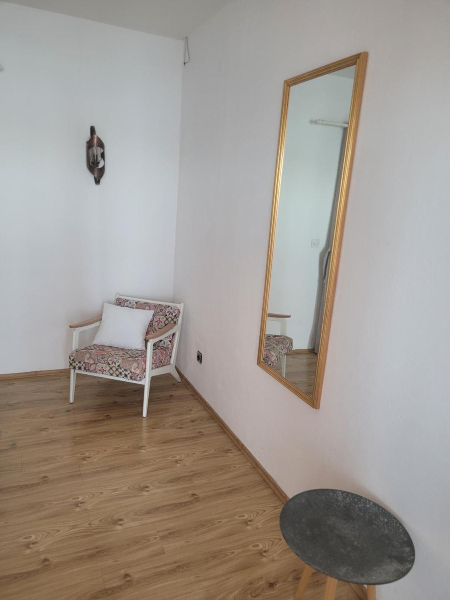 Apartments Coko Omiš Habitación foto
