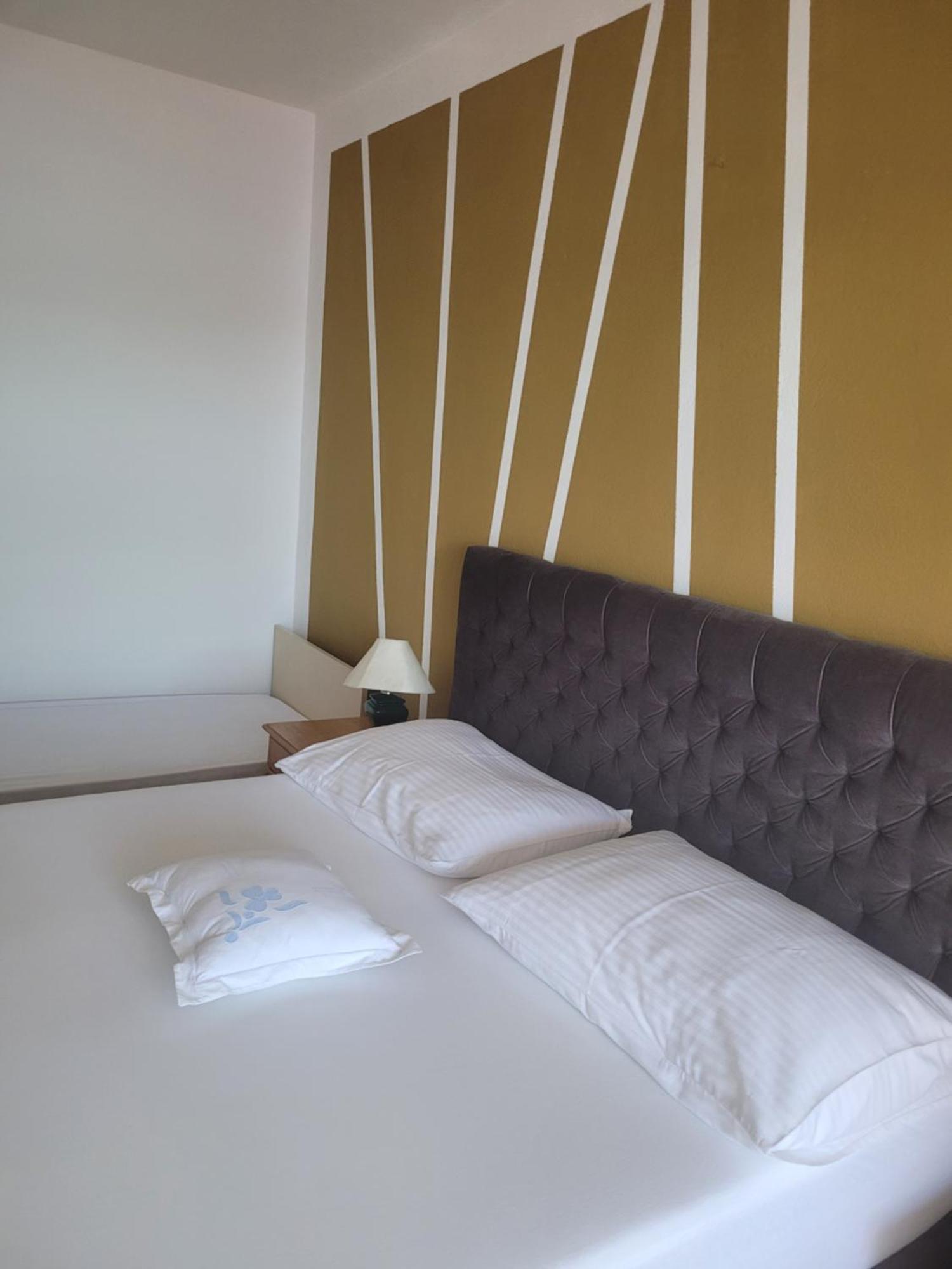 Apartments Coko Omiš Habitación foto