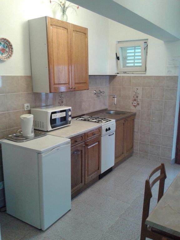 Apartments Coko Omiš Habitación foto